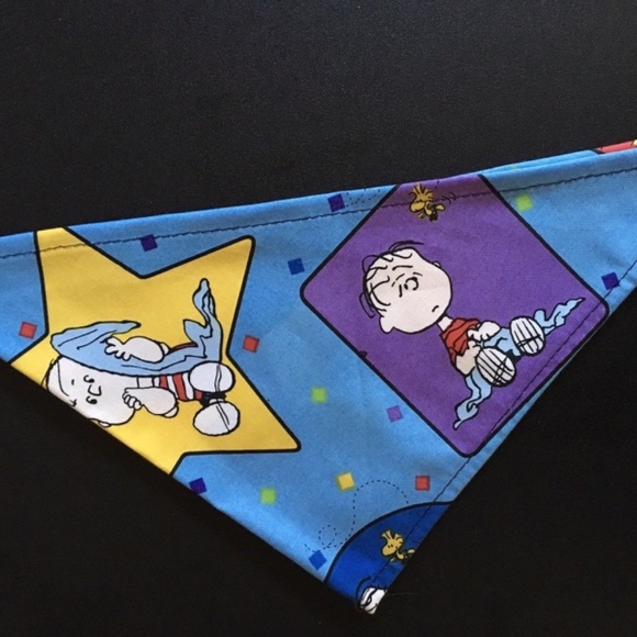 NWT Peanuts Linus Dog Bandana for small doga - Picture 4 of 4